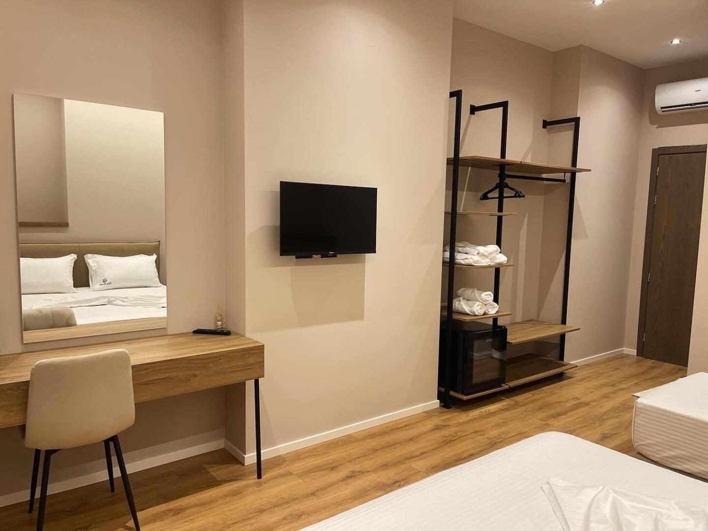 Dia Mare Deluxe Aparthotel วญอเรอ ภายนอก รูปภาพ